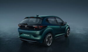 Tata-Altroz-EV-rear