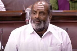 Navaneethakrishnan-ADMK-16433337103x2