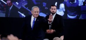 n4596272901673082350130b501b89265985c67c42732ed74da54db7b4e715aef99f70c020b3949307f52d9